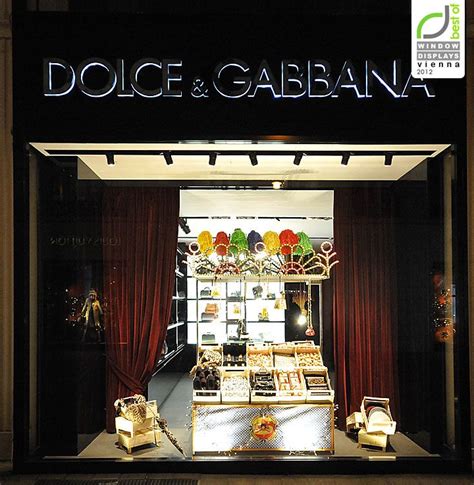 dolce gabbana store online.